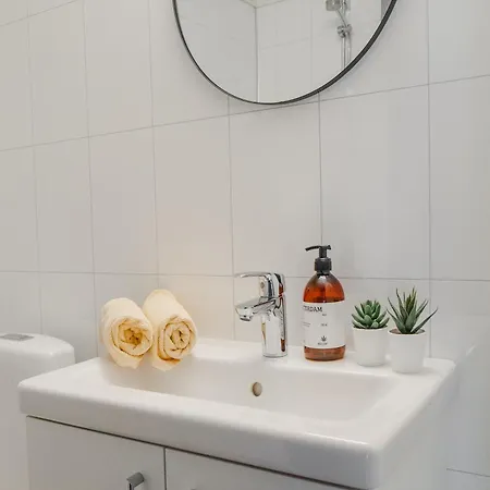 Appartement Maristova 110 *